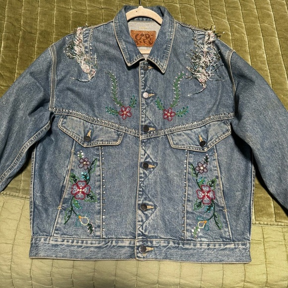 Code Blue vintage Jean Jacket Beaded Floral. Women’s size M - Picture 1 of 16